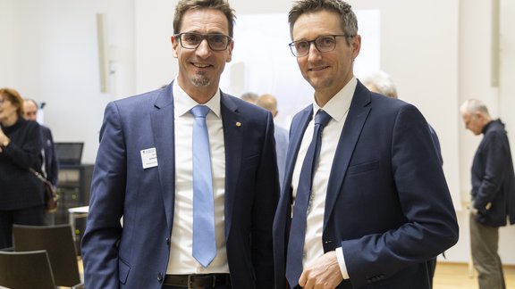 Fotos von verschiedenen Personen